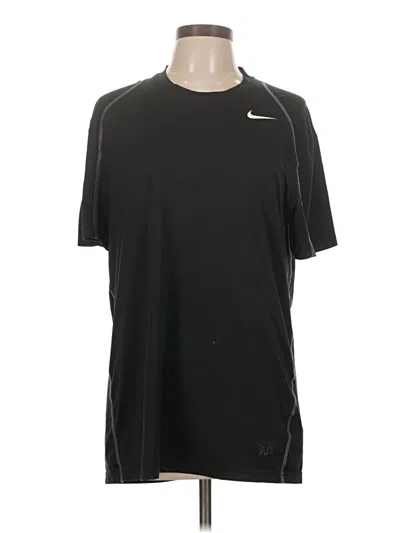 Pre-owned Nike Active T-shirt In Black