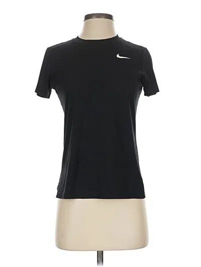Pre-owned Nike Active T-shirt In Black