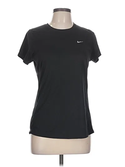 Pre-owned Nike Active T-shirt In Black