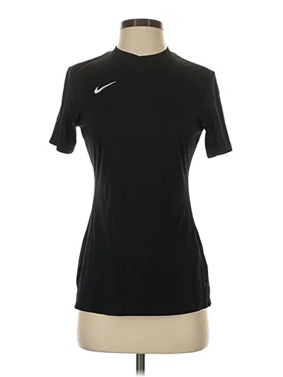 Pre-owned Nike Active T-shirt In Black