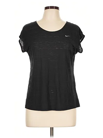 Pre-owned Nike Active T-shirt In Black