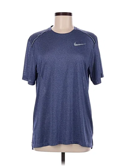 Pre-owned Nike Active T-shirt In Blue