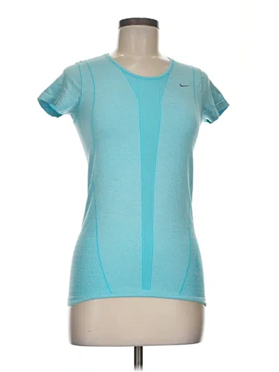 Pre-owned Nike Active T-shirt In Blue