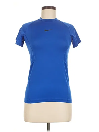 Pre-owned Nike Active T-shirt In Blue
