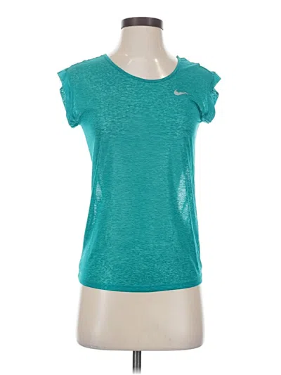 Pre-owned Nike Active T-shirt In Blue