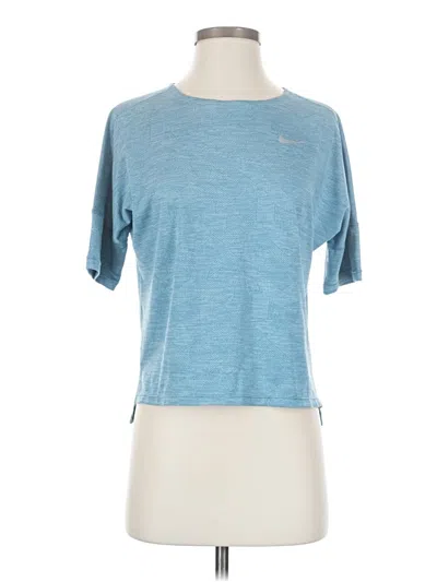 Pre-owned Nike Active T-shirt In Blue