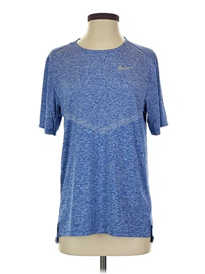 Pre-owned Nike Active T-shirt In Blue