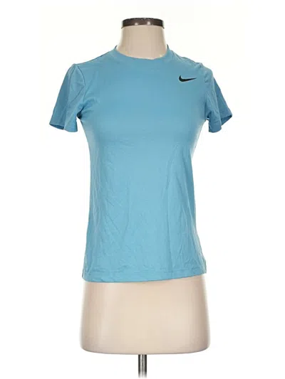 Pre-owned Nike Active T-shirt In Blue