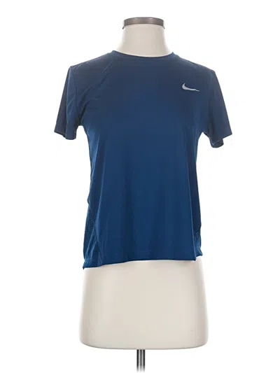 Pre-owned Nike Active T-shirt In Blue