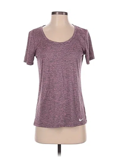 Pre-owned Nike Active T-shirt In Burgundy