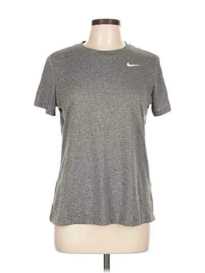 Pre-owned Nike Active T-shirt In Gray