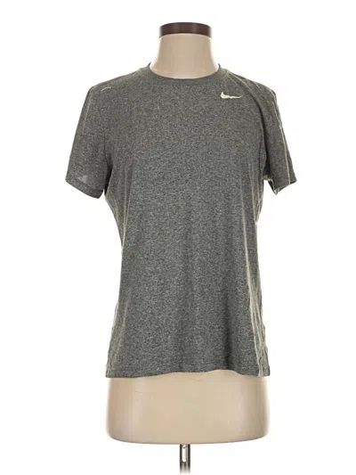 Pre-owned Nike Active T-shirt In Gray