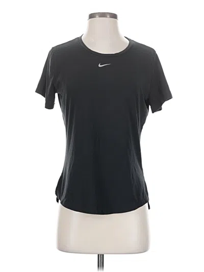 Pre-owned Nike Active T-shirt In Gray