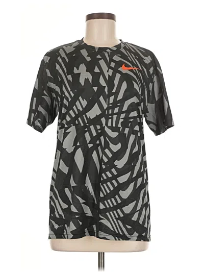 Pre-owned Nike Active T-shirt In Gray