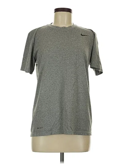 Pre-owned Nike Active T-shirt In Gray