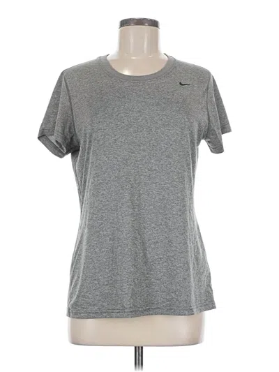 Pre-owned Nike Active T-shirt In Gray