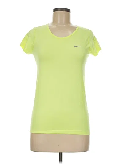 Pre-owned Nike Active T-shirt In Green