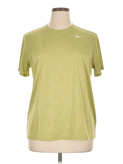 Pre-owned Nike Active T-shirt In Green
