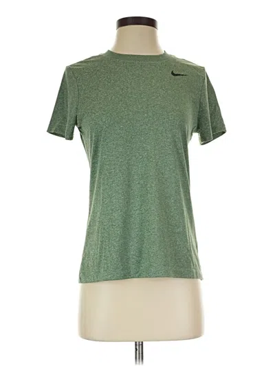 Pre-owned Nike Active T-shirt In Green