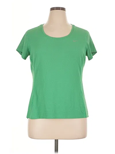 Pre-owned Nike Active T-shirt In Green