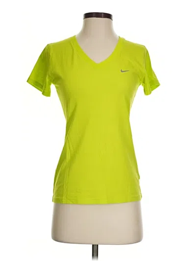 Pre-owned Nike Active T-shirt In Green