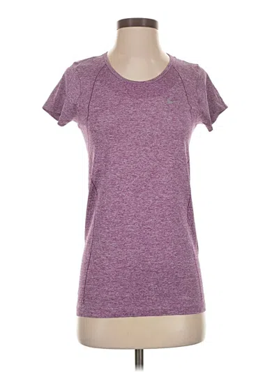 Pre-owned Nike Active T-shirt In Purple