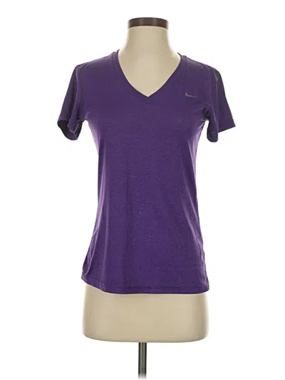 Pre-owned Nike Active T-shirt In Purple