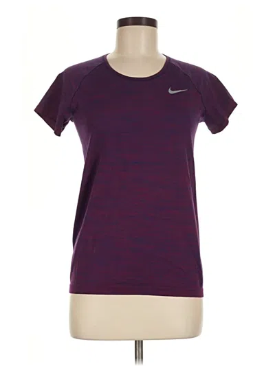 Pre-owned Nike Active T-shirt In Purple