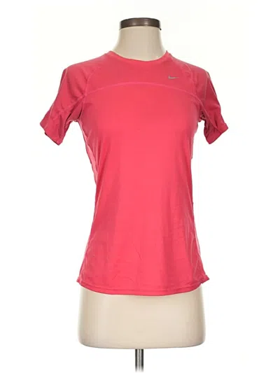 Pre-owned Nike Active T-shirt In Red