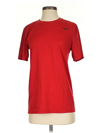 Pre-owned Nike Active T-shirt In Red