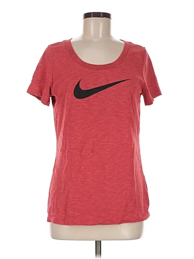 Pre-owned Nike Active T-shirt In Red