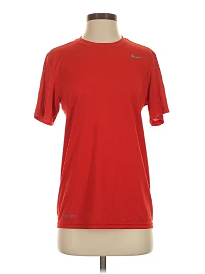 Pre-owned Nike Active T-shirt In Red