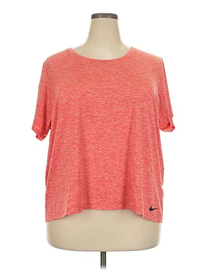 Pre-owned Nike Active T-shirt In Red