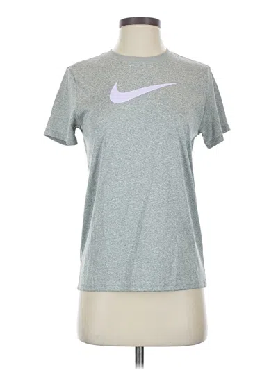 Pre-owned Nike Active T-shirt In Silver