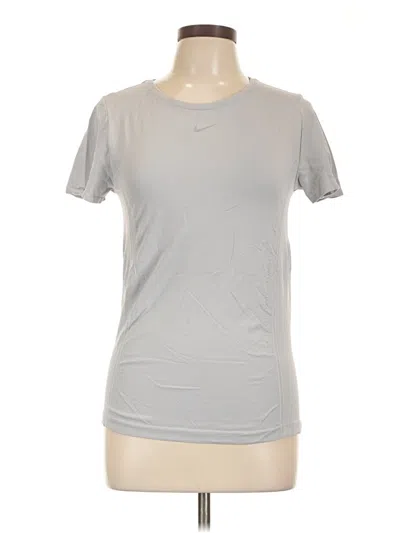 Pre-owned Nike Active T-shirt In Silver