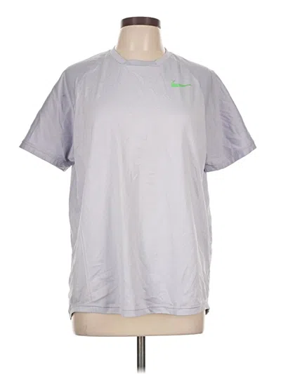 Pre-owned Nike Active T-shirt In Silver