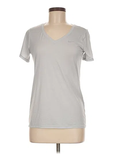 Pre-owned Nike Active T-shirt In Silver