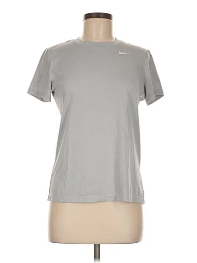 Pre-owned Nike Active T-shirt In Silver