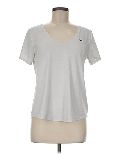 Pre-owned Nike Active T-shirt In Silver