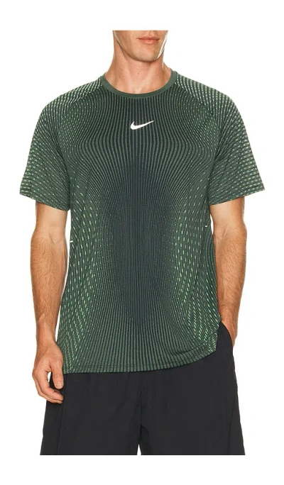 Nike Aero Fit Stride Short Sleeve Top In Green