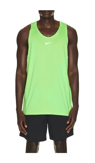 Nike Aero Fit Stride Tank In Green