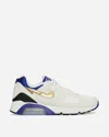 Nike Unisex White Sneakers In White