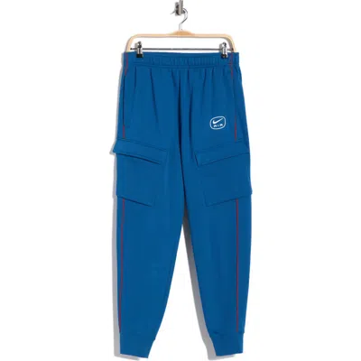 Nike Air Fleece Cargo Sweatpants In Blue