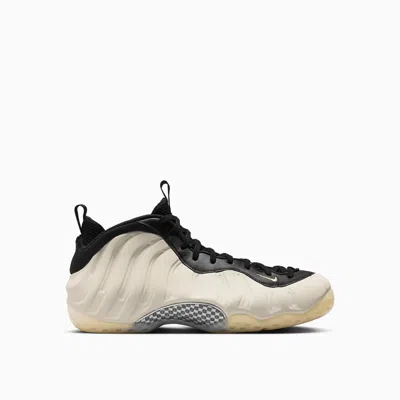 Nike Air Foamposite One "light Orewood Brown" Sneakers In Black
