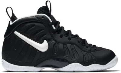 Pre-owned Nike Air Foamposite Pro Dr. Doom (2016) Sneakers In Black/white