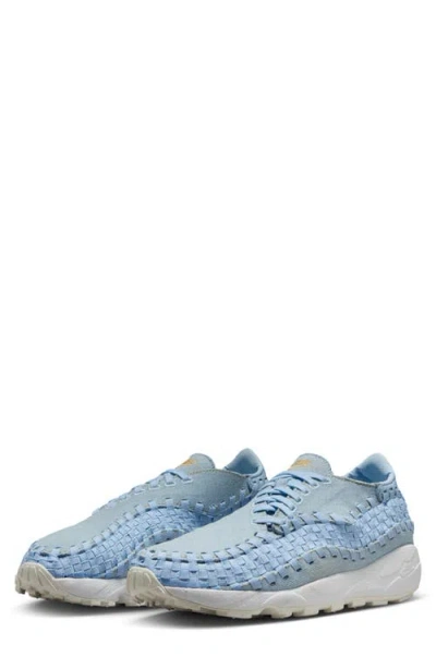 Nike Air Footscape Woven Trainer In Navy