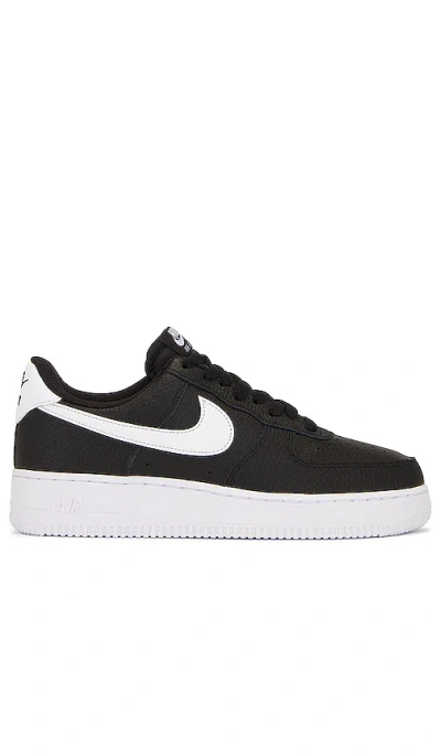 NIKE AIR FORCE 1 '07