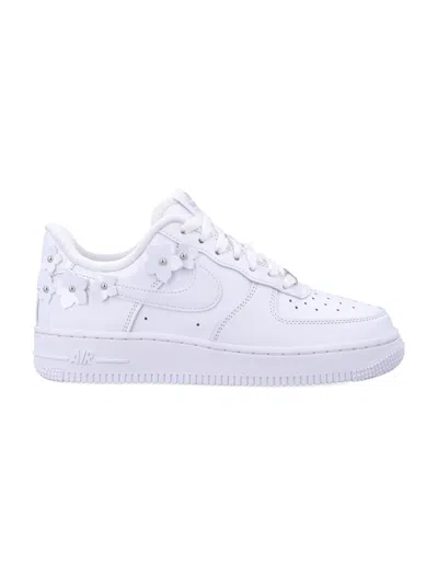 Nike Sneakers Woman Color White