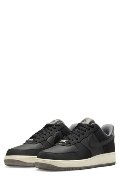 Nike Men's Air Force 1 '07 Lv8 Winterized Shoes In Black/pewter/coconut Milk