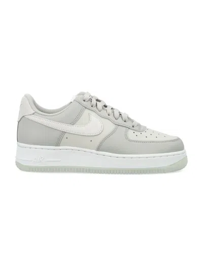 Nike Air Force 1 '07 Lv8 In Light Bone Summit White